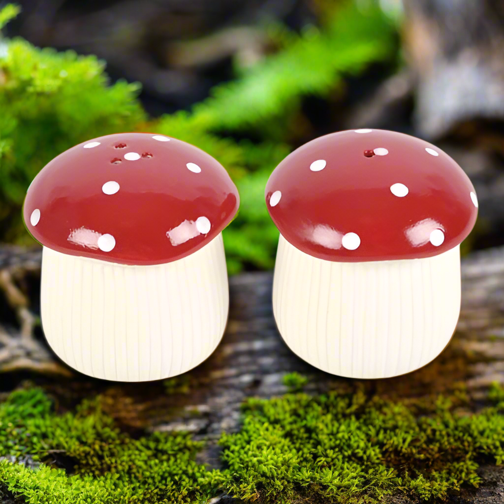 Mushroom Salt and Pepper Shakers