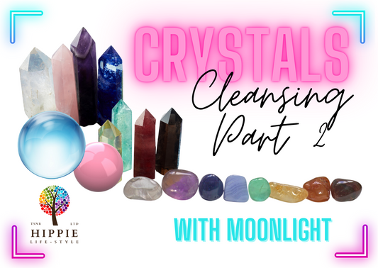 Healing crystals and the moon: cleansing, charging and moon phases.